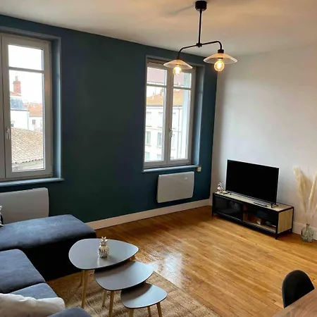 T3 En Duplex Hyper Centre De Bourg En Bresse Apartment Exterior photo